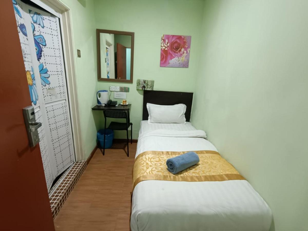 Hotel Zamburger Nur Ramadhan - Previously G Home Hotel Kota Bharu Dış mekan fotoğraf