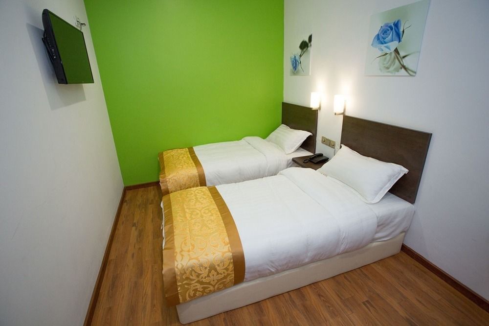 Hotel Zamburger Nur Ramadhan - Previously G Home Hotel Kota Bharu Dış mekan fotoğraf